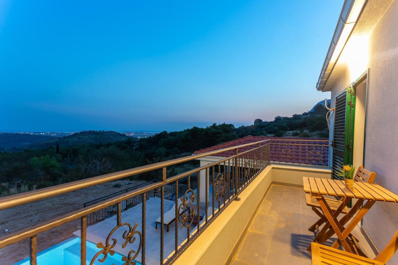 הוילה Klis Secluded House - Guaranteed Privacy - Heated Pool מראה חיצוני תמונה